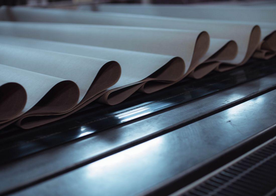 Production of corrugated cardboard