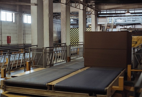 Transportation on the processing lines